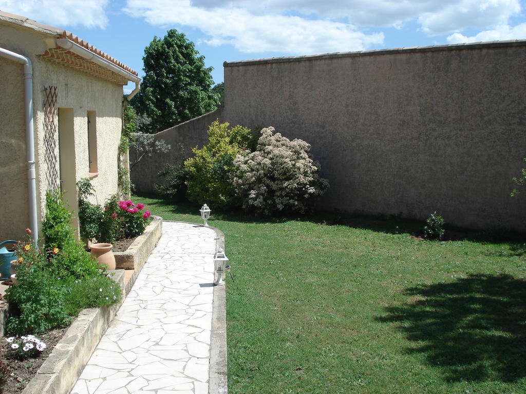 B&B L'Oustalet De Sylvie Villeneuve-lès-Avignon Exterior foto